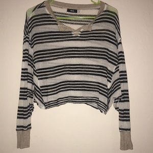 BDG cropped long sleeved shirt
